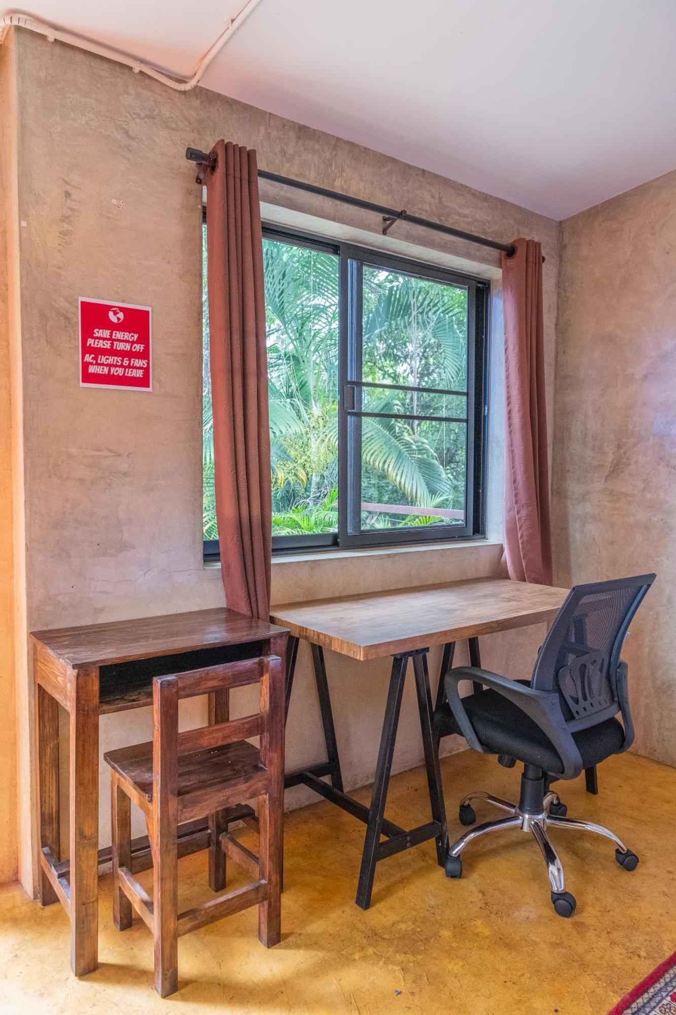 Hostel Happy House Backpackers Pai Exterior foto
